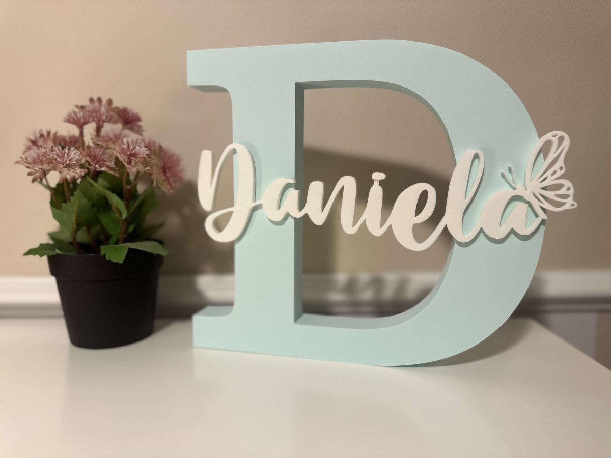 Letrero Inicial + Nombre Personalizado 3D | 24cm Decoración - Impresión y Regalos 3D