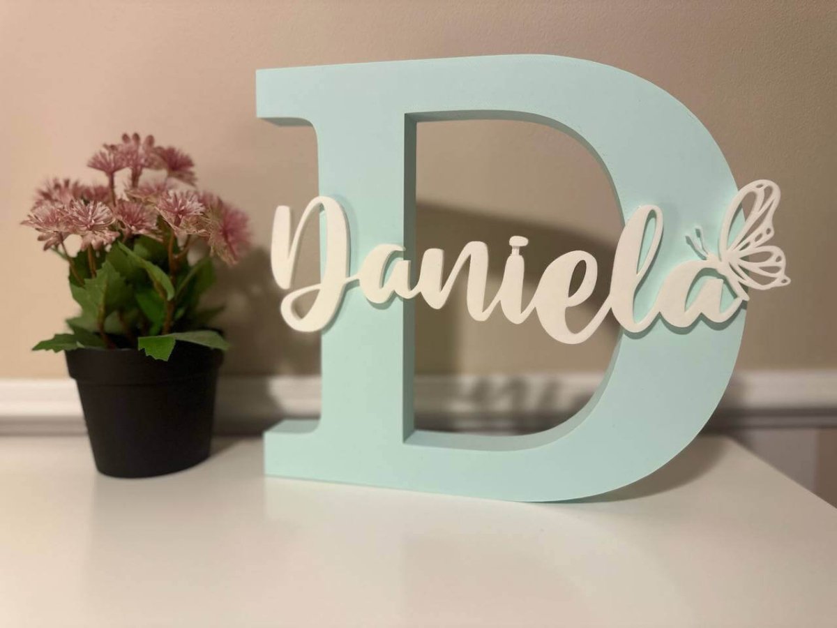 Letrero Inicial + Nombre Personalizado 3D | 24cm Decoración - Impresión y Regalos 3D